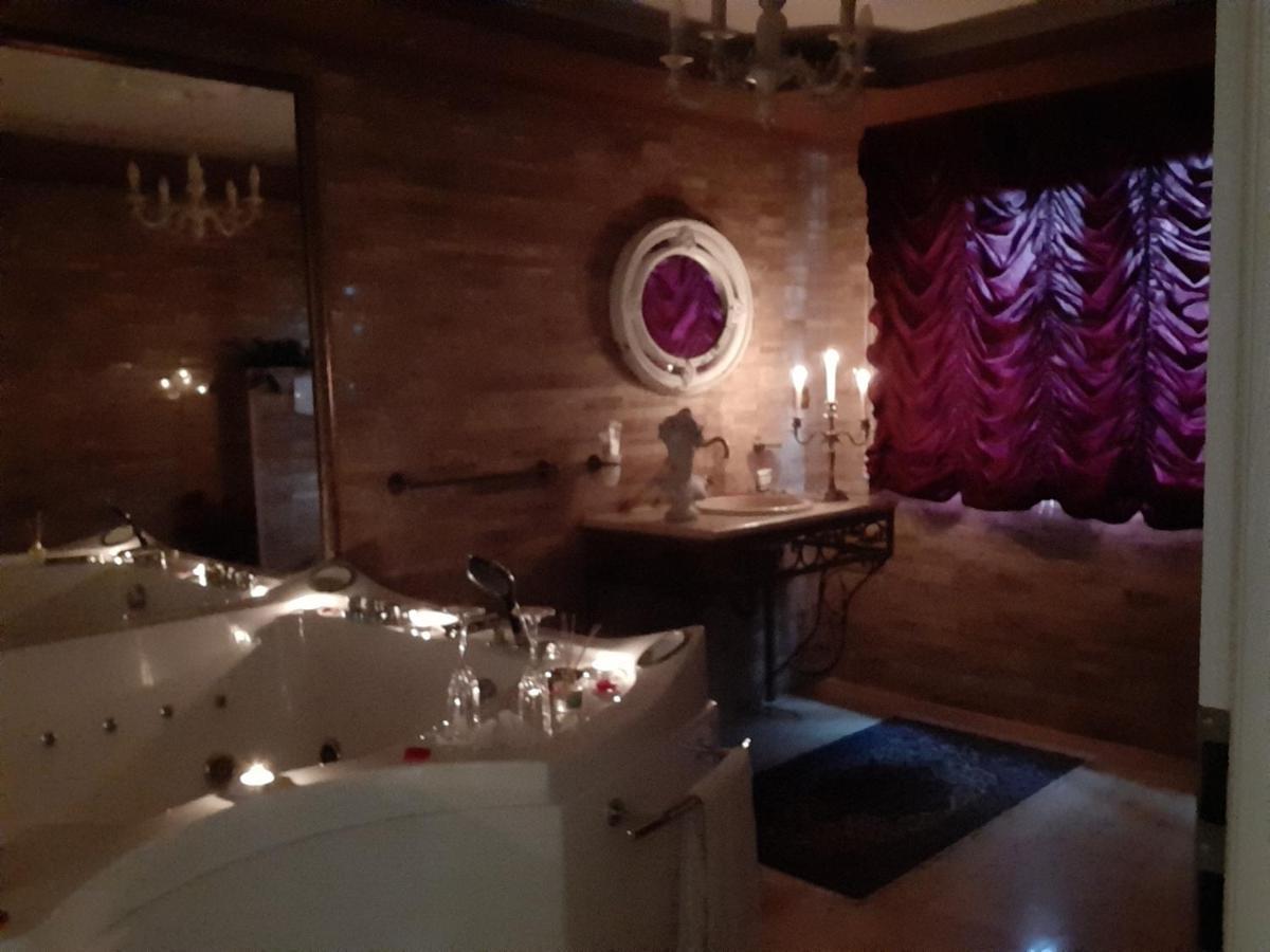 Casa Maria Roses Hotel Rîşnov Eksteriør billede